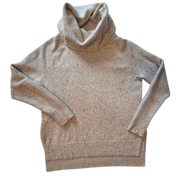 Athleta Cashmere Cowl Neck Sweater High-low Oversized Light Gray size Medium - Picture 10 of 12